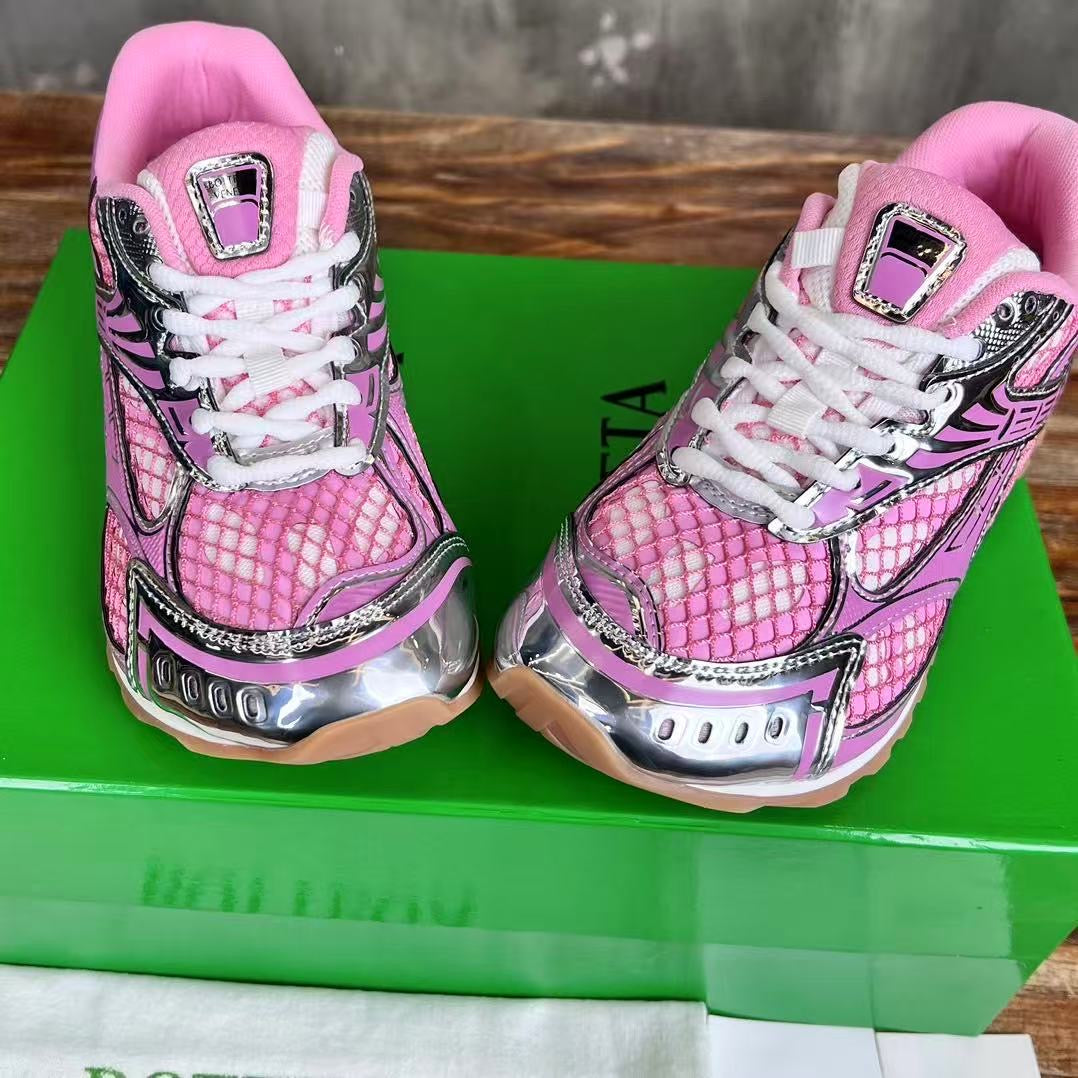 PINK STATIC