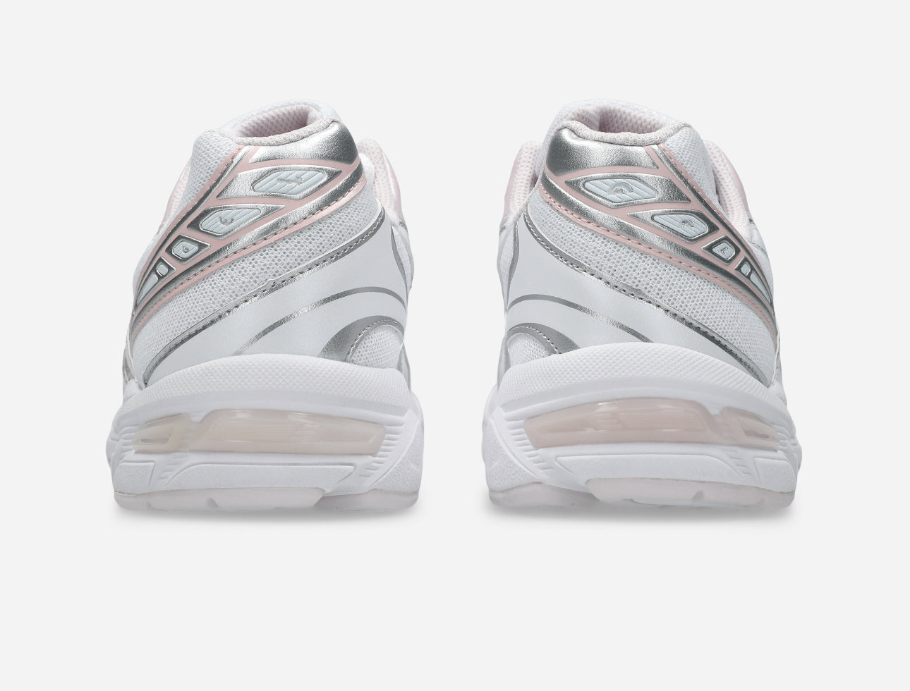 FROSTED BLUSH